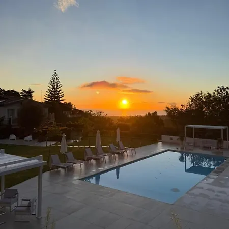 Cortilio Luxury Homes On Etna Tatil Evi *
