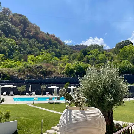 Cortilio Luxury Homes On Etna *